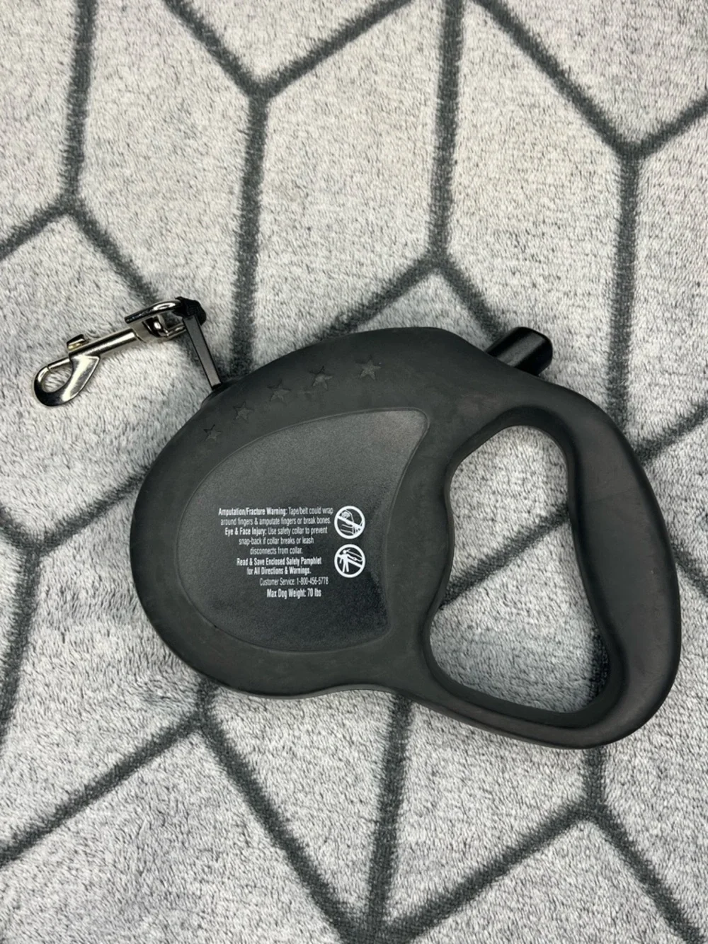 Hyper Pet Retractable Dog Leash 16 ft. Walking Leash